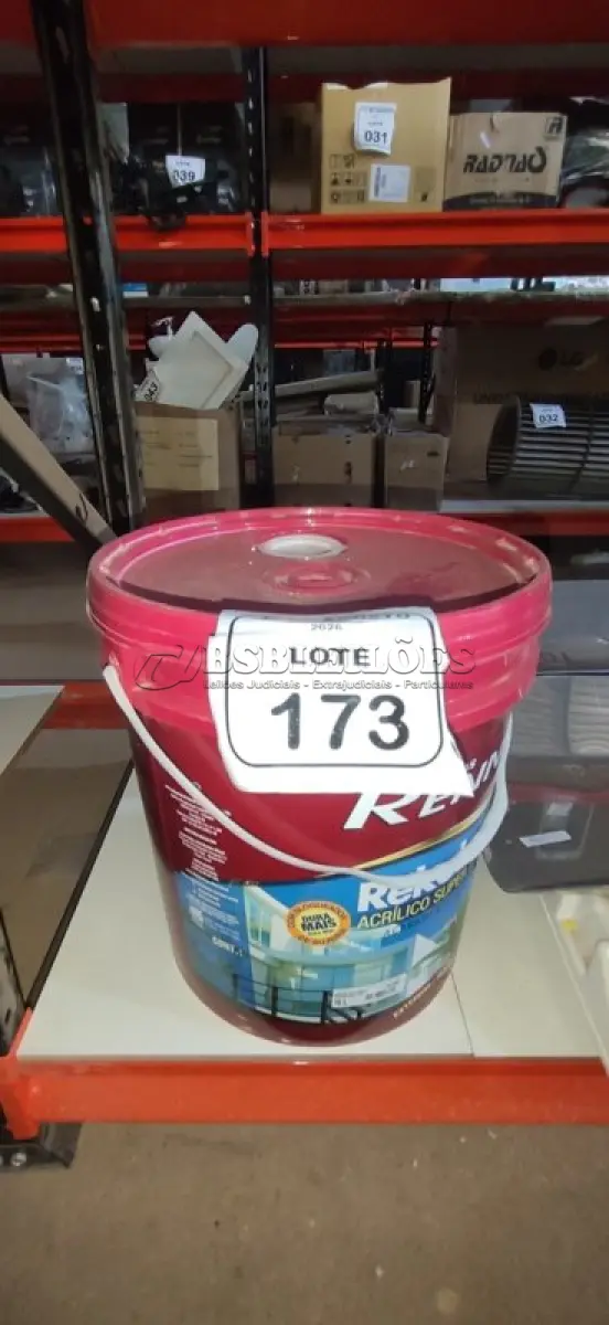 LOTE 173 - 01 BALDE DE TINTA DE ACRÍLICA SUPER PREMIUM 18L NA COR BASE INTENSA SEMI BRILHO MARCA RENNER.  (NO ESTADO) ATENÇÃO! FAZER A VISITAÇÃO ANTES DE ARREMATAR, NÃO SABEMOS SE FUNCIONA, LEILÃO NÃO TEM GARANTIA E NEM DEVOLUÇÃO, SUJEITO A POSSÍVEIS AVARIAS VISÍVEIS/OCULTAS E/OU AUSÊNCIA DE COMPONENTES.