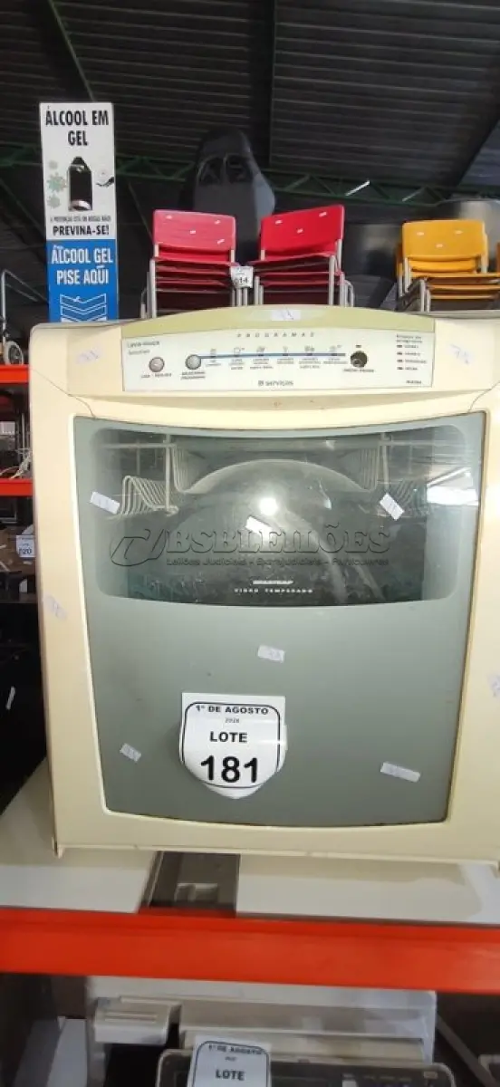 LOTE 181 - 01 LAVA LOUÇA MODELO SOLUTION 220V MARCA BRASTEMP. (NO ESTADO) ATENÇÃO! FAZER A VISITAÇÃO ANTES DE ARREMATAR, NÃO SABEMOS SE FUNCIONA, LEILÃO NÃO TEM GARANTIA E NEM DEVOLUÇÃO, SUJEITO A POSSÍVEIS AVARIAS VISÍVEIS/OCULTAS E/OU AUSÊNCIA DE COMPONENTES.