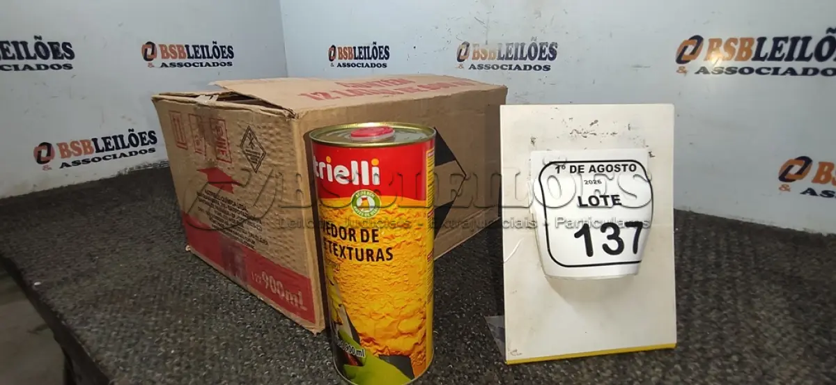 LOTE 137 - 01 CAIXA COM 12 REMOVEDORES DE TINTAS E TEXTURAS DE 900ML CADA. (NO ESTADO) ATENÇÃO! FAZER A VISITAÇÃO ANTES DE ARREMATAR, NÃO SABEMOS SE FUNCIONA, LEILÃO NÃO TEM GARANTIA E NEM DEVOLUÇÃO, SUJEITO A POSSÍVEIS AVARIAS VISÍVEIS/OCULTAS E/OU AUSÊNCIA DE COMPONENTES.