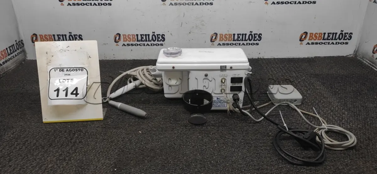 LOTE 114 - 01 APARELHO PARA ULTRASSOM ODONTOLÓGICO MODELO SONIC MAX PLUS MARCA ECEL. (NO ESTADO) ATENÇÃO! FAZER A VISITAÇÃO ANTES DE ARREMATAR, NÃO SABEMOS SE FUNCIONA, LEILÃO NÃO TEM GARANTIA E NEM DEVOLUÇÃO, SUJEITO A POSSÍVEIS AVARIAS VISÍVEIS/OCULTAS E/OU AUSÊNCIA DE COMPONENTES.