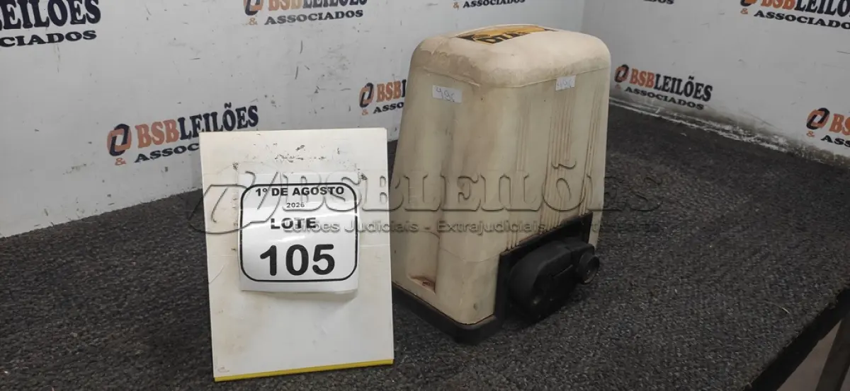 LOTE 105 - 01 MOTOR DE PORTÃO ELÉTRICO MODELO DZ4 MARCA ROSSI. (NO ESTADO) ATENÇÃO! FAZER A VISITAÇÃO ANTES DE ARREMATAR, NÃO SABEMOS SE FUNCIONA, LEILÃO NÃO TEM GARANTIA E NEM DEVOLUÇÃO, SUJEITO A POSSÍVEIS AVARIAS VISÍVEIS/OCULTAS E/OU AUSÊNCIA DE COMPONENTES.