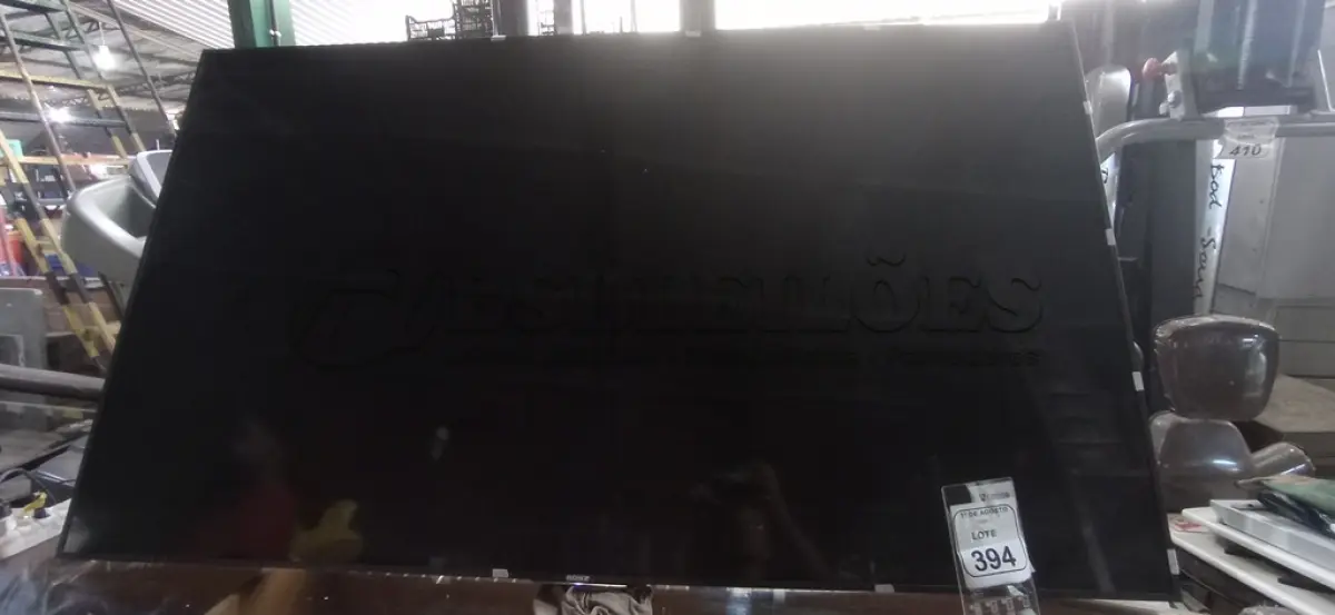 LOTE 394 - 01 TV 75’’ MARCA SONY PARA RETIRADA DE PEÇAS. (NO ESTADO) ATENÇÃO! FAZER A VISITAÇÃO ANTES DE ARREMATAR, NÃO SABEMOS SE FUNCIONA, LEILÃO NÃO TEM GARANTIA E NEM DEVOLUÇÃO, SUJEITO A POSSÍVEIS AVARIAS VISÍVEIS/OCULTAS E/OU AUSÊNCIA DE COMPONENTES.
