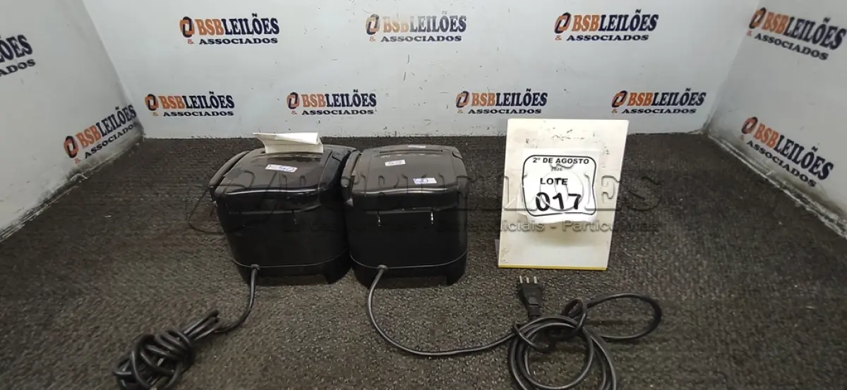 LOTE 017 - 02 IMPRESSORAS TÉRMICAS. (NO ESTADO) ATENÇÃO! FAZER A VISITAÇÃO ANTES DE ARREMATAR, NÃO SABEMOS SE FUNCIONA, LEILÃO NÃO TEM GARANTIA E NEM DEVOLUÇÃO, SUJEITO A POSSÍVEIS AVARIAS VISÍVEIS/OCULTAS E/OU AUSÊNCIA DE COMPONENTES.