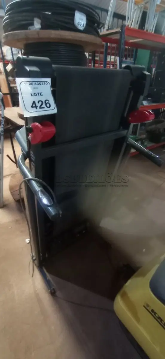 LOTE 426 - 01 ESTEIRA ERGOMÉTRICA MODELO DR2110 MARA DREAMFIT. (NO ESTADO) ATENÇÃO! FAZER A VISITAÇÃO ANTES DE ARREMATAR, NÃO SABEMOS SE FUNCIONA, LEILÃO NÃO TEM GARANTIA E NEM DEVOLUÇÃO, SUJEITO A POSSÍVEIS AVARIAS VISÍVEIS/OCULTAS E/OU AUSÊNCIA DE COMPONENTES.