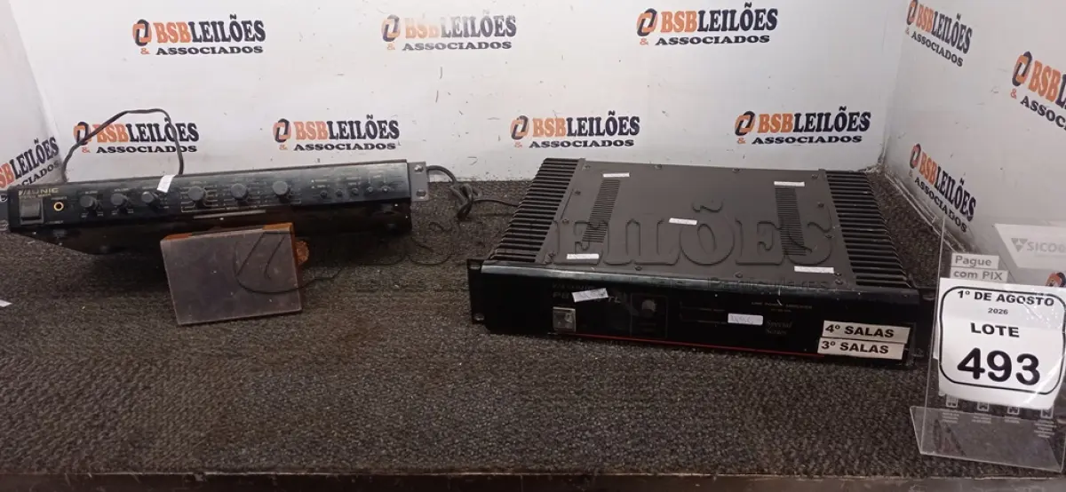 LOTE 493 - 01 AMPLIFICADOR DE LINHA MODELO PC 1400-TL MARCA UNIC E 01 MIXER DE ÁUDIO MARCA UNIC. (NO ESTADO) ATENÇÃO! FAZER A VISITAÇÃO ANTES DE ARREMATAR, NÃO SABEMOS SE FUNCIONA, LEILÃO NÃO TEM GARANTIA E NEM DEVOLUÇÃO, SUJEITO A POSSÍVEIS AVARIAS VISÍVEIS/OCULTAS E/OU AUSÊNCIA DE COMPONENTES.