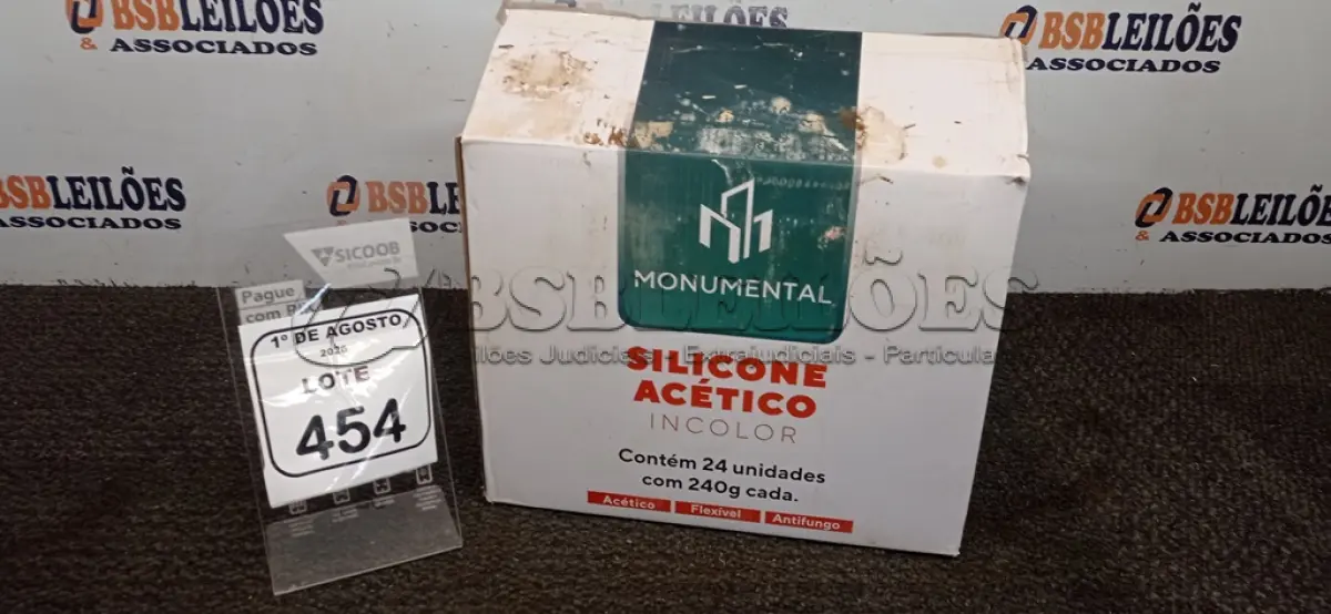 LOTE 454 - 01 CAIXA COM 24 SILICONES ACÉTICO INCOLOR DE 240G CADA MARCA MONUMENTAL. (NO ESTADO) ATENÇÃO! FAZER A VISITAÇÃO ANTES DE ARREMATAR, NÃO SABEMOS SE FUNCIONA, LEILÃO NÃO TEM GARANTIA E NEM DEVOLUÇÃO, SUJEITO A POSSÍVEIS AVARIAS VISÍVEIS/OCULTAS E/OU AUSÊNCIA DE COMPONENTES.