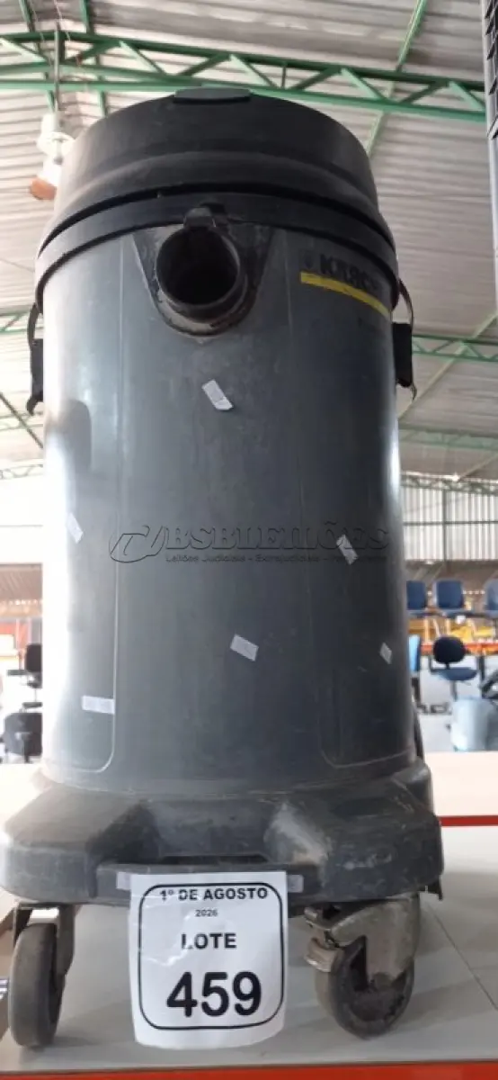LOTE 459 - 01 ASPIRADOR INDUSTRIAL MODELO NT 48/1 MARCA KARCHER INCOMPLETO. (NO ESTADO) ATENÇÃO! FAZER A VISITAÇÃO ANTES DE ARREMATAR, NÃO SABEMOS SE FUNCIONA, LEILÃO NÃO TEM GARANTIA E NEM DEVOLUÇÃO, SUJEITO A POSSÍVEIS AVARIAS VISÍVEIS/OCULTAS E/OU AUSÊNCIA DE COMPONENTES.