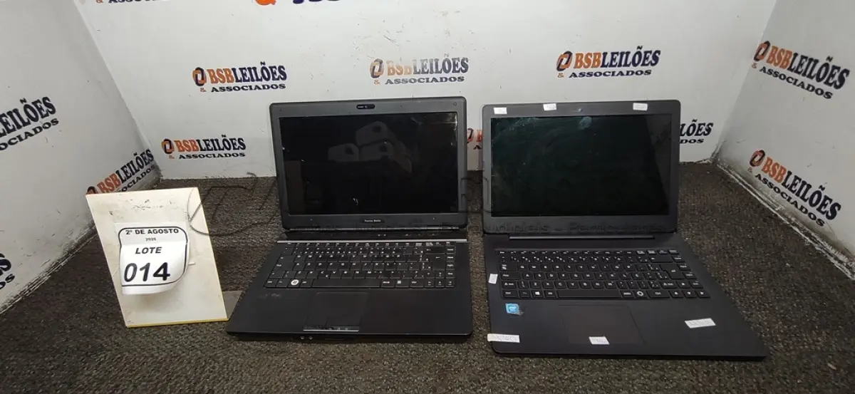 LOTE 014 - 02 NOTEBOOKS MARCA POSITIVO SEM FONTE PARA RETIRADA DE PEÇAS. (NO ESTADO) ATENÇÃO! FAZER A VISITAÇÃO ANTES DE ARREMATAR, NÃO SABEMOS SE FUNCIONA, LEILÃO NÃO TEM GARANTIA E NEM DEVOLUÇÃO, SUJEITO A POSSÍVEIS AVARIAS VISÍVEIS/OCULTAS E/OU AUSÊNCIA DE COMPONENTES.