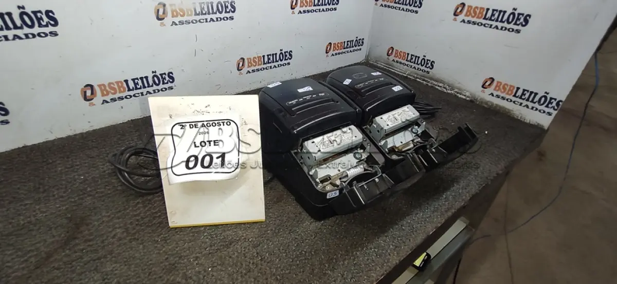 LOTE 001 - 02 IMPRESSORAS TÉRMICAS. (NO ESTADO) ATENÇÃO! FAZER A VISITAÇÃO ANTES DE ARREMATAR, NÃO SABEMOS SE FUNCIONA, LEILÃO NÃO TEM GARANTIA E NEM DEVOLUÇÃO, SUJEITO A POSSÍVEIS AVARIAS VISÍVEIS/OCULTAS E/OU AUSÊNCIA DE COMPONENTES.