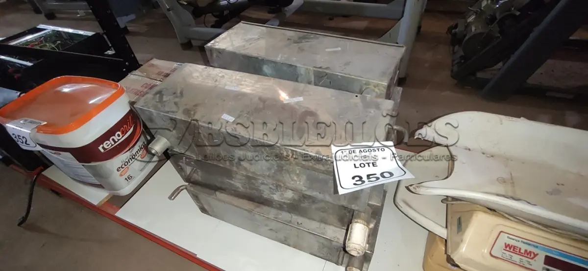 LOTE 350 - 06 CUBAS RETANGULARES EM INOX. (NO ESTADO) ATENÇÃO! FAZER A VISITAÇÃO ANTES DE ARREMATAR, NÃO SABEMOS SE FUNCIONA, LEILÃO NÃO TEM GARANTIA E NEM DEVOLUÇÃO, SUJEITO A POSSÍVEIS AVARIAS VISÍVEIS/OCULTAS E/OU AUSÊNCIA DE COMPONENTES.