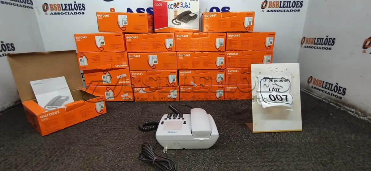 LOTE 007 - 01 LOTE COM VÁRIOS APARELHOS TELEFÔNICOS MODELO 305 EUROSET MARCA SIEMENS. (NO ESTADO) ATENÇÃO! FAZER A VISITAÇÃO ANTES DE ARREMATAR, NÃO SABEMOS SE FUNCIONA, LEILÃO NÃO TEM GARANTIA E NEM DEVOLUÇÃO, SUJEITO A POSSÍVEIS AVARIAS VISÍVEIS/OCULTAS E/OU AUSÊNCIA DE COMPONENTES.