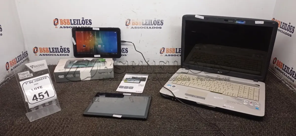 LOTE 451 - 01 NOTEBOOK MARCA ACER E 02 TABLETS. (NO ESTADO) ATENÇÃO! FAZER A VISITAÇÃO ANTES DE ARREMATAR, NÃO SABEMOS SE FUNCIONA, LEILÃO NÃO TEM GARANTIA E NEM DEVOLUÇÃO, SUJEITO A POSSÍVEIS AVARIAS VISÍVEIS/OCULTAS E/OU AUSÊNCIA DE COMPONENTES.