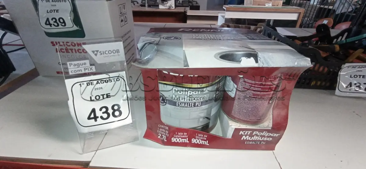 LOTE 438 - 01 GALÃO DE ESMALTE PU DE 2,7L, 01 LATA DE CATALISADOR DE 900ML E 01 LATA DE DILUENTE DE 900ML MARCA RENNER. (NO ESTADO) ATENÇÃO! FAZER A VISITAÇÃO ANTES DE ARREMATAR, NÃO SABEMOS SE FUNCIONA, LEILÃO NÃO TEM GARANTIA E NEM DEVOLUÇÃO, SUJEITO A POSSÍVEIS AVARIAS VISÍVEIS/OCULTAS E/OU AUSÊNCIA DE COMPONENTES.