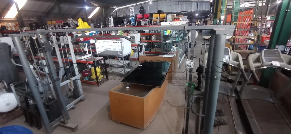 LOTE 395 - 01 APARELHO DE ACADEMIA CROSS OVER. (NO ESTADO) ATENÇÃO! FAZER A VISITAÇÃO ANTES DE ARREMATAR, NÃO SABEMOS SE FUNCIONA, LEILÃO NÃO TEM GARANTIA E NEM DEVOLUÇÃO, SUJEITO A POSSÍVEIS AVARIAS VISÍVEIS/OCULTAS E/OU AUSÊNCIA DE COMPONENTES.