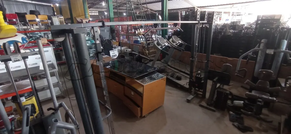 LOTE 395 - 01 APARELHO DE ACADEMIA CROSS OVER. (NO ESTADO) ATENÇÃO! FAZER A VISITAÇÃO ANTES DE ARREMATAR, NÃO SABEMOS SE FUNCIONA, LEILÃO NÃO TEM GARANTIA E NEM DEVOLUÇÃO, SUJEITO A POSSÍVEIS AVARIAS VISÍVEIS/OCULTAS E/OU AUSÊNCIA DE COMPONENTES.