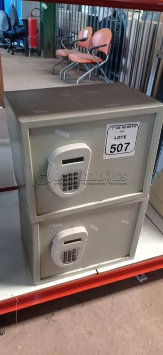 LOTE 507 - 02 COFRES DIGITAIS. (NO ESTADO) ATENÇÃO! FAZER A VISITAÇÃO ANTES DE ARREMATAR, NÃO SABEMOS SE FUNCIONA, LEILÃO NÃO TEM GARANTIA E NEM DEVOLUÇÃO, SUJEITO A POSSÍVEIS AVARIAS VISÍVEIS/OCULTAS E/OU AUSÊNCIA DE COMPONENTES.