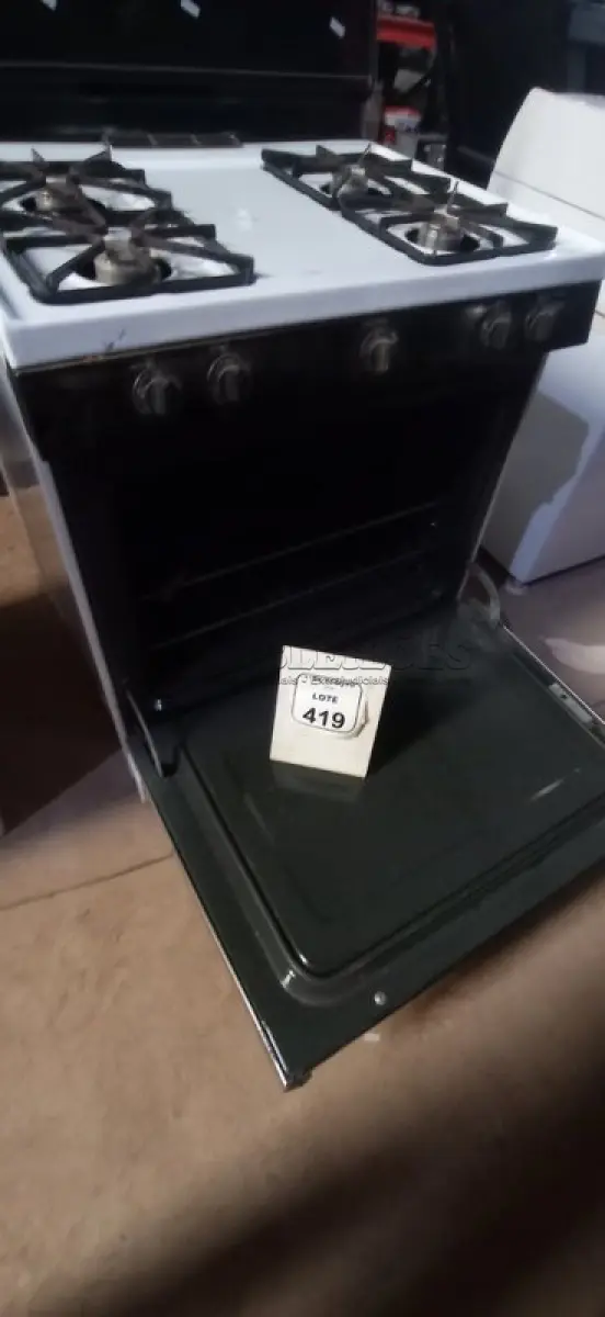 LOTE 419 - 01 FOGÃO 04 BOCAS MODELO XL44 MARCA GE. (NO ESTADO) ATENÇÃO! FAZER A VISITAÇÃO ANTES DE ARREMATAR, NÃO SABEMOS SE FUNCIONA, LEILÃO NÃO TEM GARANTIA E NEM DEVOLUÇÃO, SUJEITO A POSSÍVEIS AVARIAS VISÍVEIS/OCULTAS E/OU AUSÊNCIA DE COMPONENTES.
