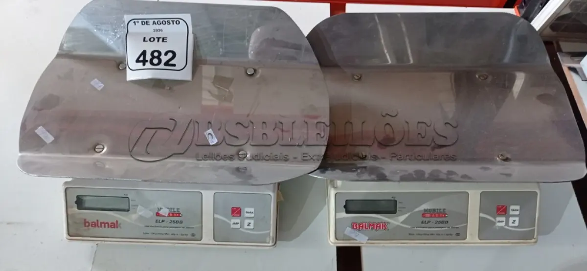 LOTE 482 - 02 BALANÇAS PEDIÁTRICAS. (NO ESTADO) ATENÇÃO! FAZER A VISITAÇÃO ANTES DE ARREMATAR, NÃO SABEMOS SE FUNCIONA, LEILÃO NÃO TEM GARANTIA E NEM DEVOLUÇÃO, SUJEITO A POSSÍVEIS AVARIAS VISÍVEIS/OCULTAS E/OU AUSÊNCIA DE COMPONENTES.