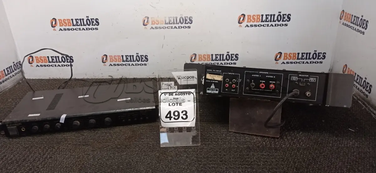 LOTE 493 - 01 AMPLIFICADOR DE LINHA MODELO PC 1400-TL MARCA UNIC E 01 MIXER DE ÁUDIO MARCA UNIC. (NO ESTADO) ATENÇÃO! FAZER A VISITAÇÃO ANTES DE ARREMATAR, NÃO SABEMOS SE FUNCIONA, LEILÃO NÃO TEM GARANTIA E NEM DEVOLUÇÃO, SUJEITO A POSSÍVEIS AVARIAS VISÍVEIS/OCULTAS E/OU AUSÊNCIA DE COMPONENTES.