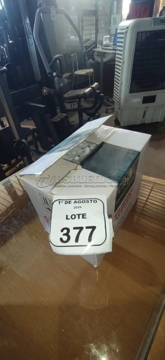 LOTE 377 - 01 CAIXA COM 24 SILICONES ACÉTICO INCOLOR DE 240G CADA MARCA MONUMENTAL. (NO ESTADO) ATENÇÃO! FAZER A VISITAÇÃO ANTES DE ARREMATAR, NÃO SABEMOS SE FUNCIONA, LEILÃO NÃO TEM GARANTIA E NEM DEVOLUÇÃO, SUJEITO A POSSÍVEIS AVARIAS VISÍVEIS/OCULTAS E/OU AUSÊNCIA DE COMPONENTES.