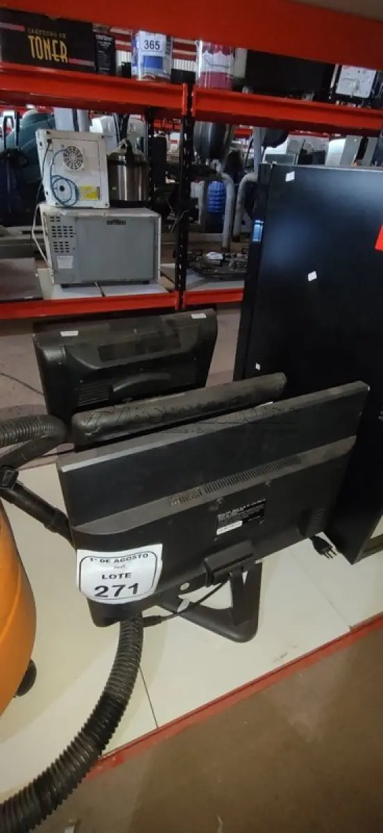 LOTE 271 - 01 MONITOR MARCA PRIZI E 02 MONITORES TOUTCH MARCA TANCA. (NO ESTADO) ATENÇÃO! FAZER A VISITAÇÃO ANTES DE ARREMATAR, NÃO SABEMOS SE FUNCIONA, LEILÃO NÃO TEM GARANTIA E NEM DEVOLUÇÃO, SUJEITO A POSSÍVEIS AVARIAS VISÍVEIS/OCULTAS E/OU AUSÊNCIA DE COMPONENTES.