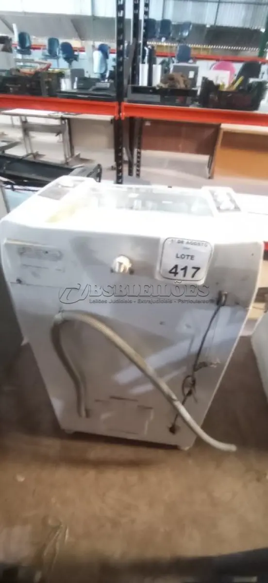 LOTE 417 - 01 MÁQUINA DE LAVAR 9KG 220V MARCA BRASTEMP. (NO ESTADO) ATENÇÃO! FAZER A VISITAÇÃO ANTES DE ARREMATAR, NÃO SABEMOS SE FUNCIONA, LEILÃO NÃO TEM GARANTIA E NEM DEVOLUÇÃO, SUJEITO A POSSÍVEIS AVARIAS VISÍVEIS/OCULTAS E/OU AUSÊNCIA DE COMPONENTES.