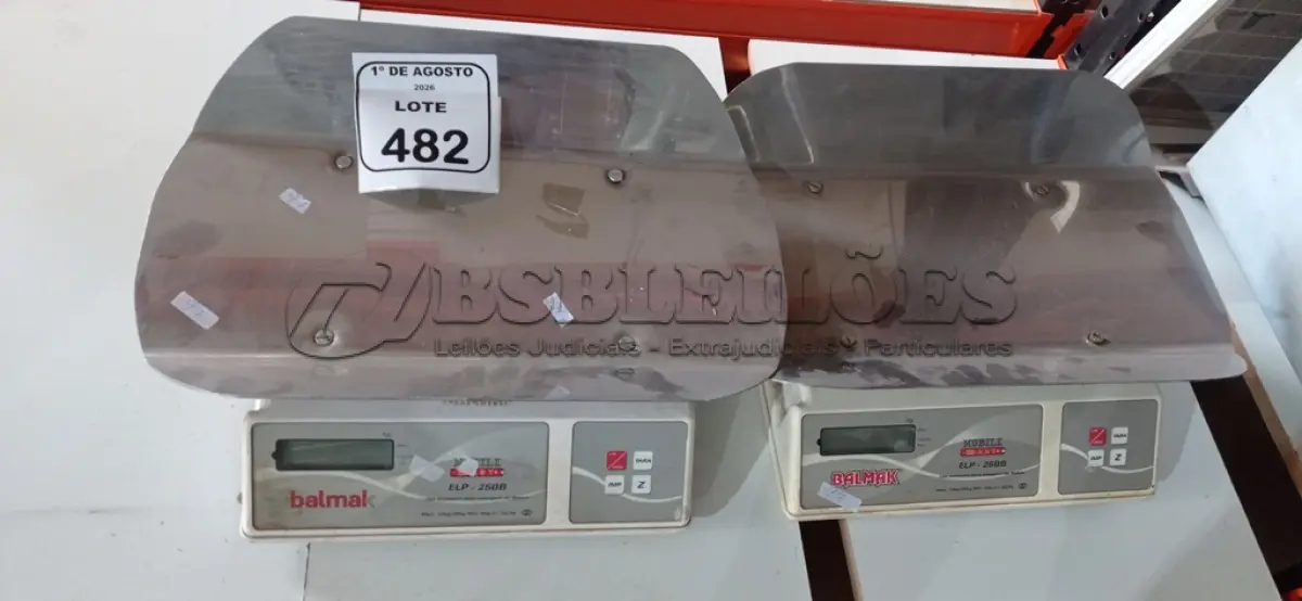 LOTE 482 - 02 BALANÇAS PEDIÁTRICAS. (NO ESTADO) ATENÇÃO! FAZER A VISITAÇÃO ANTES DE ARREMATAR, NÃO SABEMOS SE FUNCIONA, LEILÃO NÃO TEM GARANTIA E NEM DEVOLUÇÃO, SUJEITO A POSSÍVEIS AVARIAS VISÍVEIS/OCULTAS E/OU AUSÊNCIA DE COMPONENTES.