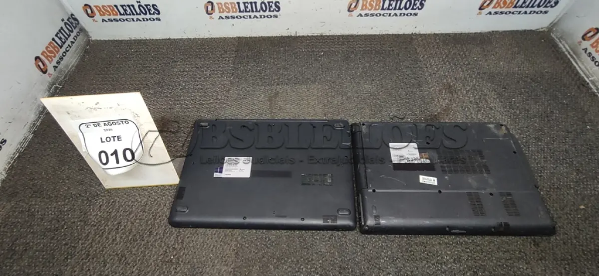 LOTE 010 - 02 NOTEBOOKS MARCA POSITIVO SEM FONTE PARA RETIRADA DE PEÇAS. (NO ESTADO) ATENÇÃO! FAZER A VISITAÇÃO ANTES DE ARREMATAR, NÃO SABEMOS SE FUNCIONA, LEILÃO NÃO TEM GARANTIA E NEM DEVOLUÇÃO, SUJEITO A POSSÍVEIS AVARIAS VISÍVEIS/OCULTAS E/OU AUSÊNCIA DE COMPONENTES.