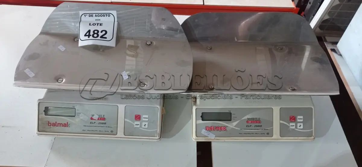 LOTE 482 - 02 BALANÇAS PEDIÁTRICAS. (NO ESTADO) ATENÇÃO! FAZER A VISITAÇÃO ANTES DE ARREMATAR, NÃO SABEMOS SE FUNCIONA, LEILÃO NÃO TEM GARANTIA E NEM DEVOLUÇÃO, SUJEITO A POSSÍVEIS AVARIAS VISÍVEIS/OCULTAS E/OU AUSÊNCIA DE COMPONENTES.