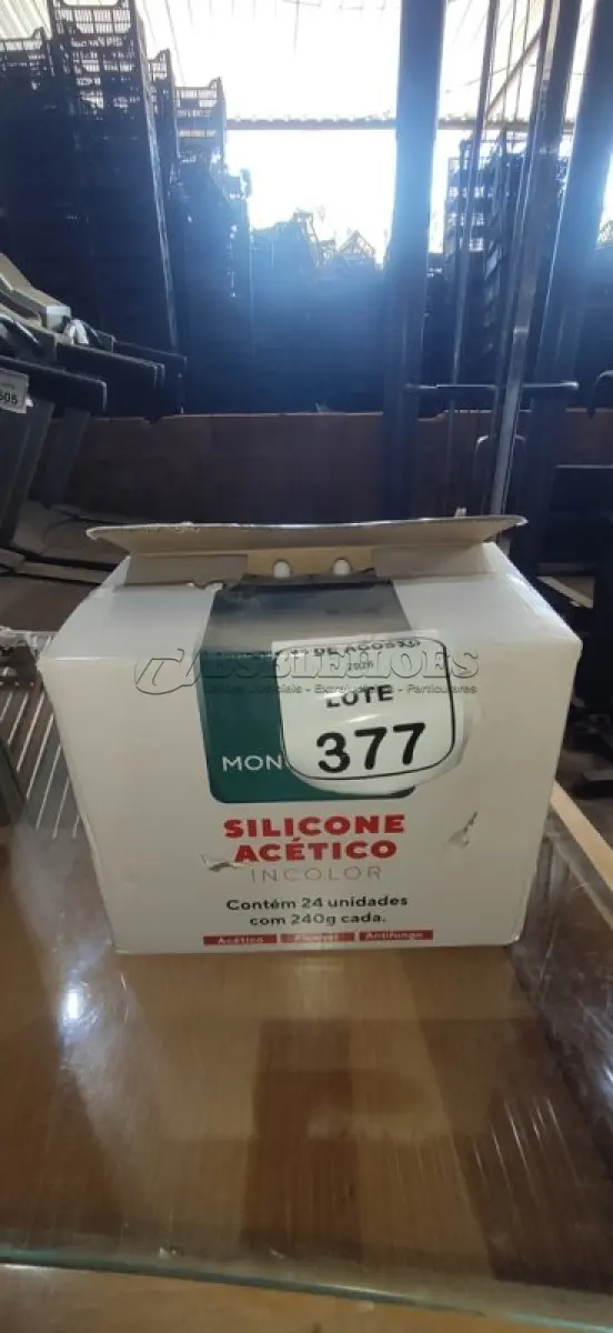 LOTE 377 - 01 CAIXA COM 24 SILICONES ACÉTICO INCOLOR DE 240G CADA MARCA MONUMENTAL. (NO ESTADO) ATENÇÃO! FAZER A VISITAÇÃO ANTES DE ARREMATAR, NÃO SABEMOS SE FUNCIONA, LEILÃO NÃO TEM GARANTIA E NEM DEVOLUÇÃO, SUJEITO A POSSÍVEIS AVARIAS VISÍVEIS/OCULTAS E/OU AUSÊNCIA DE COMPONENTES.