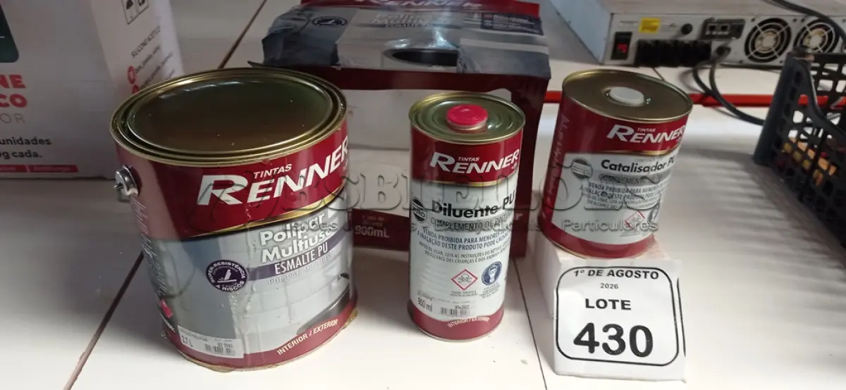 LOTE 430 - 01 GALÃO DE ESMALTE PU DE 2,7L, 01 LATA DE CATALISADOR DE 900ML E 01 LATA DE DILUENTE DE 900ML MARCA RENNER. (NO ESTADO) ATENÇÃO! FAZER A VISITAÇÃO ANTES DE ARREMATAR, NÃO SABEMOS SE FUNCIONA, LEILÃO NÃO TEM GARANTIA E NEM DEVOLUÇÃO, SUJEITO A POSSÍVEIS AVARIAS VISÍVEIS/OCULTAS E/OU AUSÊNCIA DE COMPONENTES.