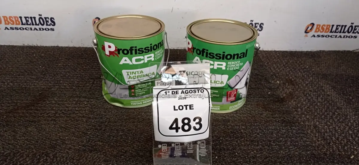 LOTE 483 - 02 LATAS DE TINTA ACRÍLICA DE 3,6L NA COR LUAR DO SERTÃO FOSCO MARCA PROFISSIONAL ACR. (NO ESTADO) ATENÇÃO! FAZER A VISITAÇÃO ANTES DE ARREMATAR, NÃO SABEMOS SE FUNCIONA, LEILÃO NÃO TEM GARANTIA E NEM DEVOLUÇÃO, SUJEITO A POSSÍVEIS AVARIAS VISÍVEIS/OCULTAS E/OU AUSÊNCIA DE COMPONENTES.