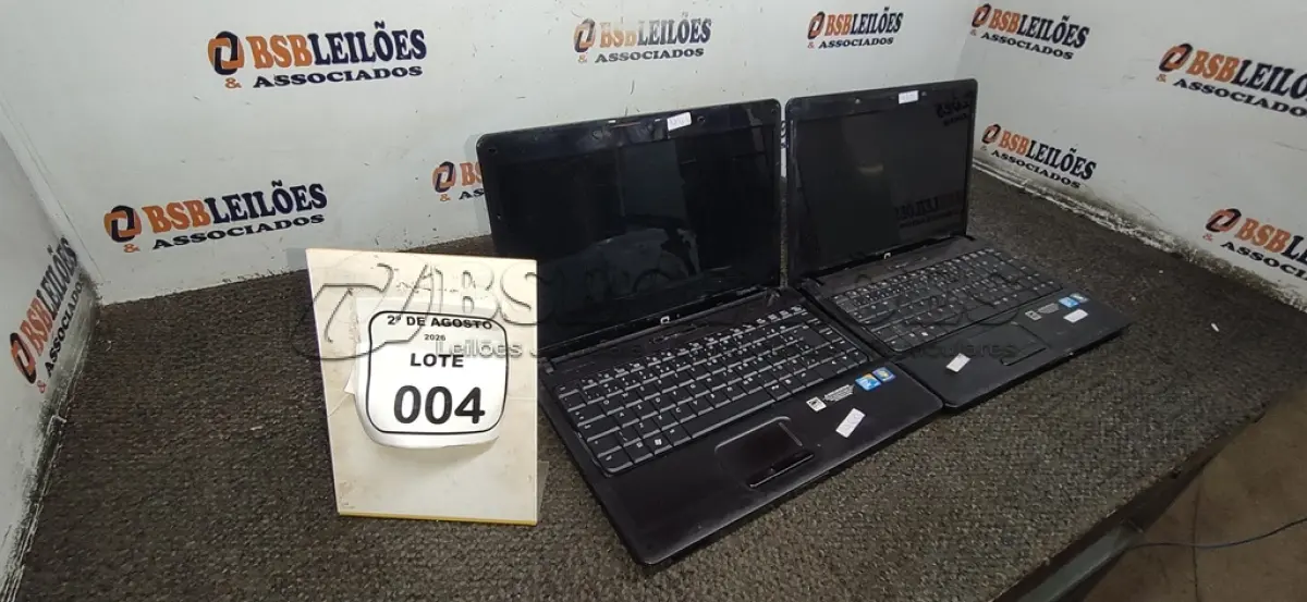 LOTE 004 - 02 NOTEBOOKS MARCA COMPAQ SEM FONTE. (NO ESTADO) ATENÇÃO! FAZER A VISITAÇÃO ANTES DE ARREMATAR, NÃO SABEMOS SE FUNCIONA, LEILÃO NÃO TEM GARANTIA E NEM DEVOLUÇÃO, SUJEITO A POSSÍVEIS AVARIAS VISÍVEIS/OCULTAS E/OU AUSÊNCIA DE COMPONENTES.