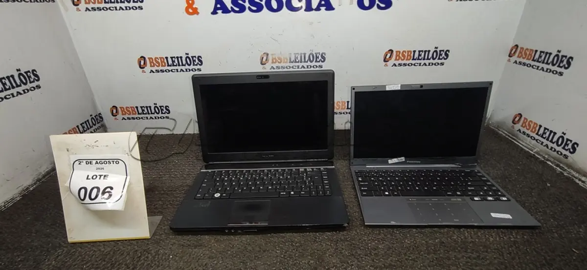 LOTE 006 - 02 NOTEBOOKS MARCA POSITIVO SEM FONTE PARA RETIRADA DE PEÇAS. (NO ESTADO) ATENÇÃO! FAZER A VISITAÇÃO ANTES DE ARREMATAR, NÃO SABEMOS SE FUNCIONA, LEILÃO NÃO TEM GARANTIA E NEM DEVOLUÇÃO, SUJEITO A POSSÍVEIS AVARIAS VISÍVEIS/OCULTAS E/OU AUSÊNCIA DE COMPONENTES.