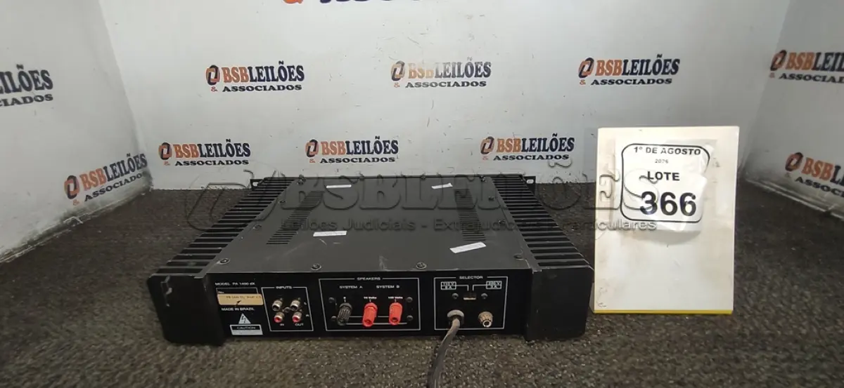 LOTE 366 - 01 AMPLIFICADOR DE LINHA MODELO PC 1400-TL MARCA UNIC. (NO ESTADO) ATENÇÃO! FAZER A VISITAÇÃO ANTES DE ARREMATAR, NÃO SABEMOS SE FUNCIONA, LEILÃO NÃO TEM GARANTIA E NEM DEVOLUÇÃO, SUJEITO A POSSÍVEIS AVARIAS VISÍVEIS/OCULTAS E/OU AUSÊNCIA DE COMPONENTES.
