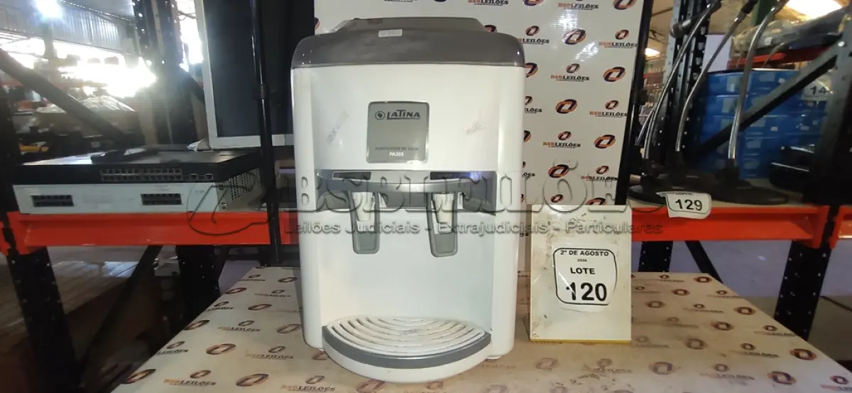 LOTE 120 - 01 PURIFICADOR MARCA LATINA. (NO ESTADO) ATENÇÃO! FAZER A VISITAÇÃO ANTES DE ARREMATAR, NÃO SABEMOS SE FUNCIONA, LEILÃO NÃO TEM GARANTIA E NEM DEVOLUÇÃO, SUJEITO A POSSÍVEIS AVARIAS VISÍVEIS/OCULTAS E/OU AUSÊNCIA DE COMPONENTES.