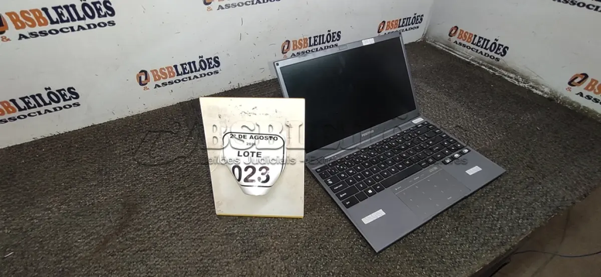 LOTE 023 - 01 NOTEBOOK MARCA POSITIVO SEM FONTE. (NO ESTADO) ATENÇÃO! FAZER A VISITAÇÃO ANTES DE ARREMATAR, NÃO SABEMOS SE FUNCIONA, LEILÃO NÃO TEM GARANTIA E NEM DEVOLUÇÃO, SUJEITO A POSSÍVEIS AVARIAS VISÍVEIS/OCULTAS E/OU AUSÊNCIA DE COMPONENTES.