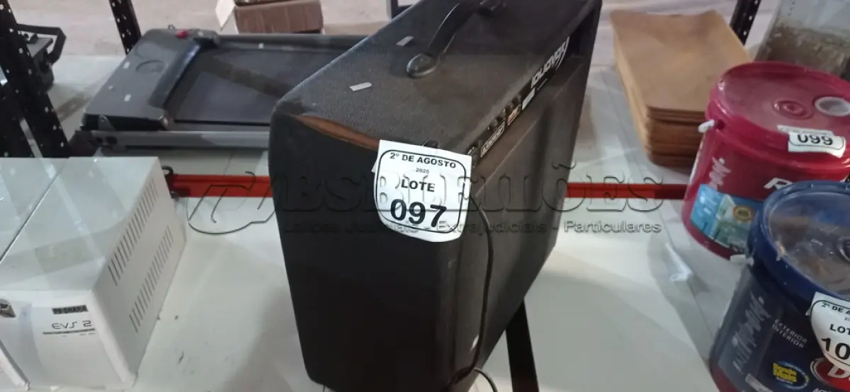 LOTE 097 - 01 CAIXA DE SOM AMPLIFICADORA MODELO ML 500 MARCA LOUDVOX. (NO ESTADO) ATENÇÃO! FAZER A VISITAÇÃO ANTES DE ARREMATAR, NÃO SABEMOS SE FUNCIONA, LEILÃO NÃO TEM GARANTIA E NEM DEVOLUÇÃO, SUJEITO A POSSÍVEIS AVARIAS VISÍVEIS/OCULTAS E/OU AUSÊNCIA DE COMPONENTES.