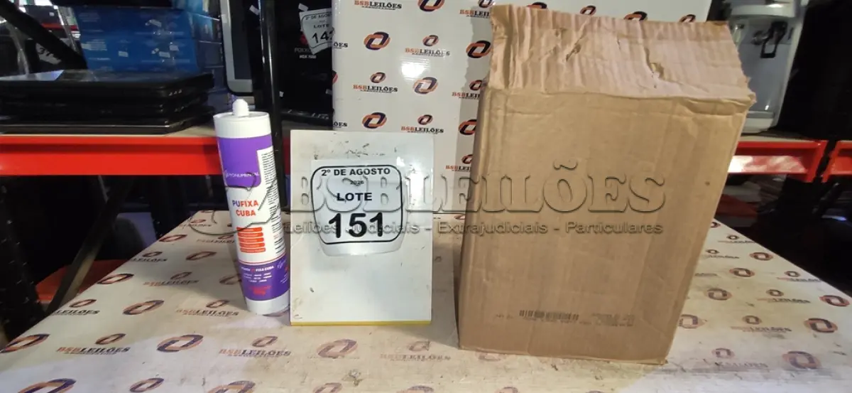 LOTE 151 - 12 UNIDADES DE SELANTE PU FIXA CUBA 400G MARCA MONUMENTAL. (NO ESTADO) ATENÇÃO! FAZER A VISITAÇÃO ANTES DE ARREMATAR, NÃO SABEMOS SE FUNCIONA, LEILÃO NÃO TEM GARANTIA E NEM DEVOLUÇÃO, SUJEITO A POSSÍVEIS AVARIAS VISÍVEIS/OCULTAS E/OU AUSÊNCIA DE COMPONENTES.