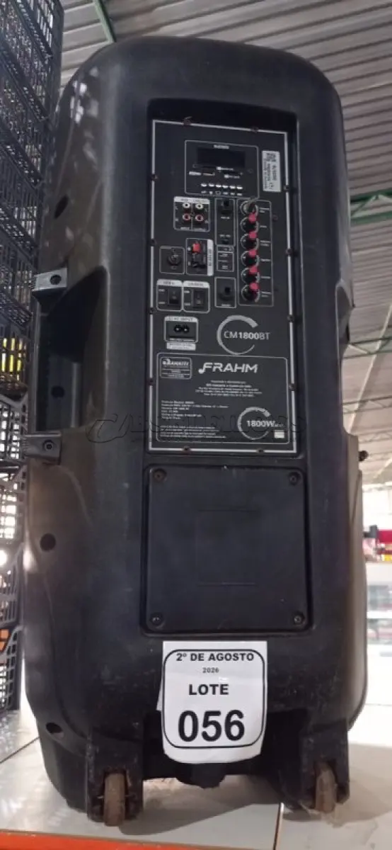 LOTE 056 - 01 CAIXA DE SOM AMPLIFICADA MULTIUSO MODELO CM 1800 BT MARCA FRAHM. (NO ESTADO) ATENÇÃO! FAZER A VISITAÇÃO ANTES DE ARREMATAR, NÃO SABEMOS SE FUNCIONA, LEILÃO NÃO TEM GARANTIA E NEM DEVOLUÇÃO, SUJEITO A POSSÍVEIS AVARIAS VISÍVEIS/OCULTAS E/OU AUSÊNCIA DE COMPONENTES.
