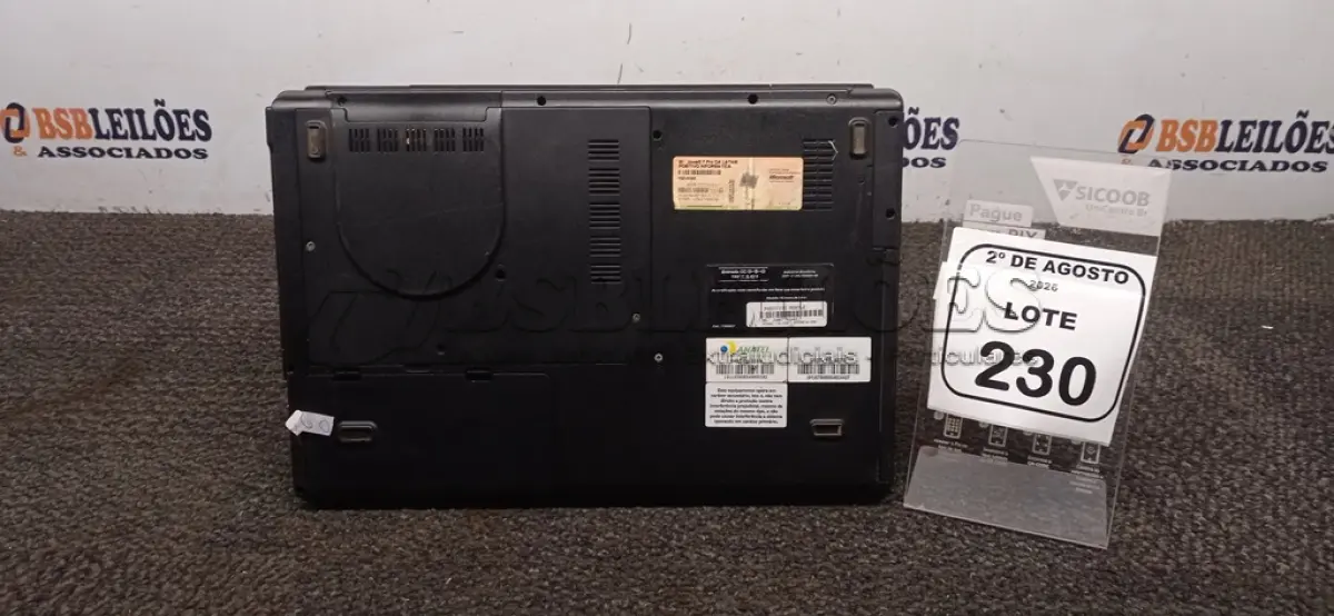 LOTE 230 - 01 NOTEBOOK MARCA POSITIVO SEM FONTE. (NO ESTADO) ATENÇÃO! FAZER A VISITAÇÃO ANTES DE ARREMATAR, NÃO SABEMOS SE FUNCIONA, LEILÃO NÃO TEM GARANTIA E NEM DEVOLUÇÃO, SUJEITO A POSSÍVEIS AVARIAS VISÍVEIS/OCULTAS E/OU AUSÊNCIA DE COMPONENTES.