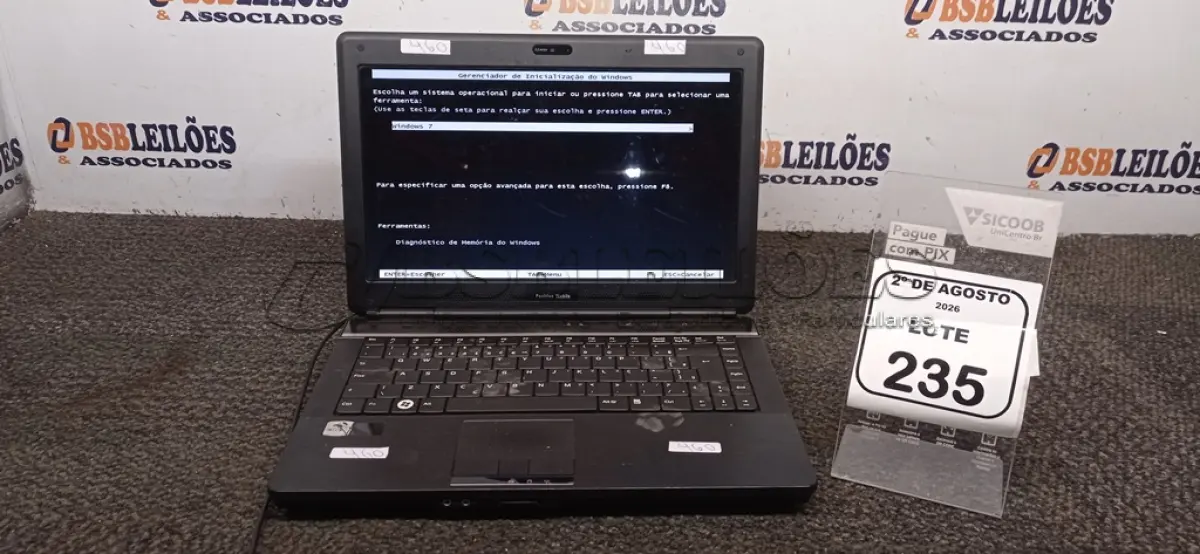 LOTE 235 - 01 NOTEBOOK MARCA POSITIVO SEM FONTE. (NO ESTADO) ATENÇÃO! FAZER A VISITAÇÃO ANTES DE ARREMATAR, NÃO SABEMOS SE FUNCIONA, LEILÃO NÃO TEM GARANTIA E NEM DEVOLUÇÃO, SUJEITO A POSSÍVEIS AVARIAS VISÍVEIS/OCULTAS E/OU AUSÊNCIA DE COMPONENTES.