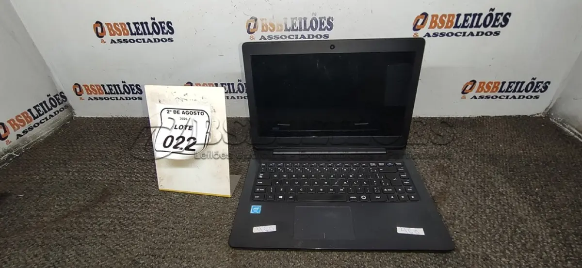 LOTE 022 - 01 NOTEBOOK MARCA POSITIVO SEM FONTE. (NO ESTADO) ATENÇÃO! FAZER A VISITAÇÃO ANTES DE ARREMATAR, NÃO SABEMOS SE FUNCIONA, LEILÃO NÃO TEM GARANTIA E NEM DEVOLUÇÃO, SUJEITO A POSSÍVEIS AVARIAS VISÍVEIS/OCULTAS E/OU AUSÊNCIA DE COMPONENTES.