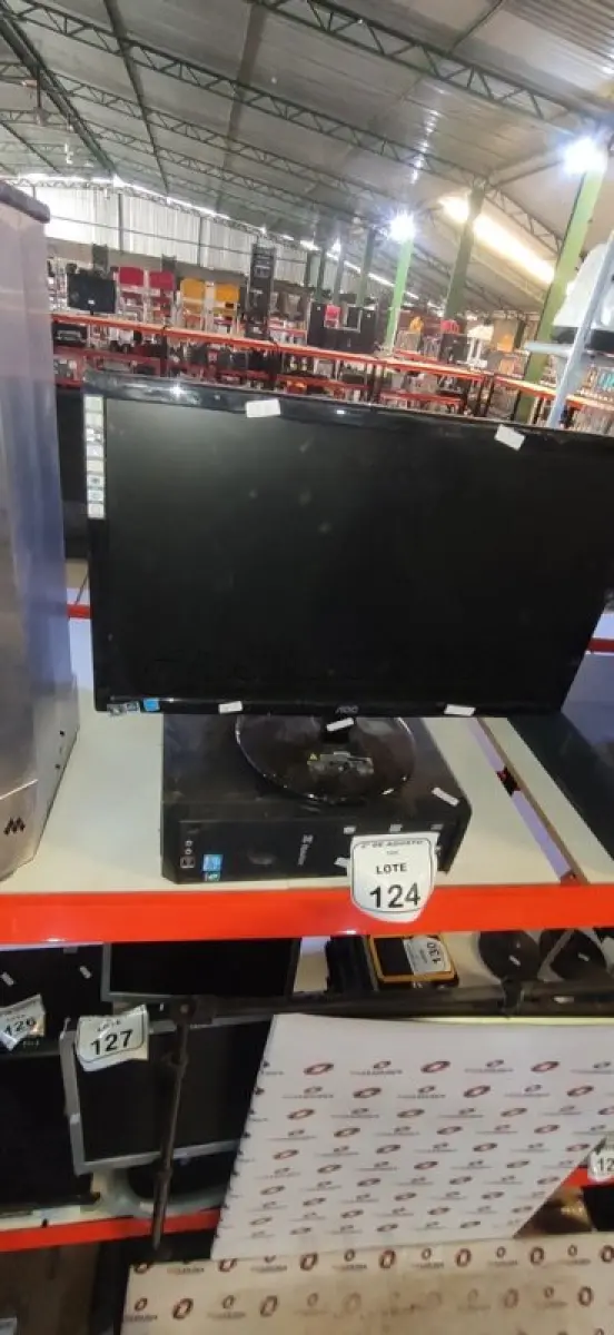 LOTE 124 - 01 MONITOR MARCA AOC E 01 CPU MARCA ITAUTEC. (NO ESTADO) ATENÇÃO! FAZER A VISITAÇÃO ANTES DE ARREMATAR, NÃO SABEMOS SE FUNCIONA, LEILÃO NÃO TEM GARANTIA E NEM DEVOLUÇÃO, SUJEITO A POSSÍVEIS AVARIAS VISÍVEIS/OCULTAS E/OU AUSÊNCIA DE COMPONENTES.