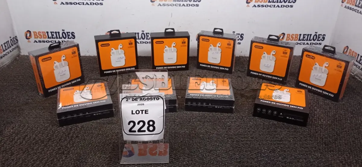 LOTE 228