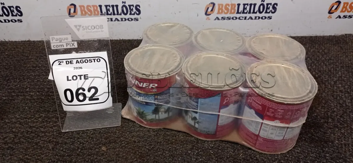 LOTE 062 - 06 LATAS DE TINTA ACRÍLICA NA COR BASE PASTEL SEMIBRILHO DE 800ML MARCA RENNER. (NO ESTADO) ATENÇÃO! FAZER A VISITAÇÃO ANTES DE ARREMATAR, NÃO SABEMOS SE FUNCIONA, LEILÃO NÃO TEM GARANTIA E NEM DEVOLUÇÃO, SUJEITO A POSSÍVEIS AVARIAS VISÍVEIS/OCULTAS E/OU AUSÊNCIA DE COMPONENTES.