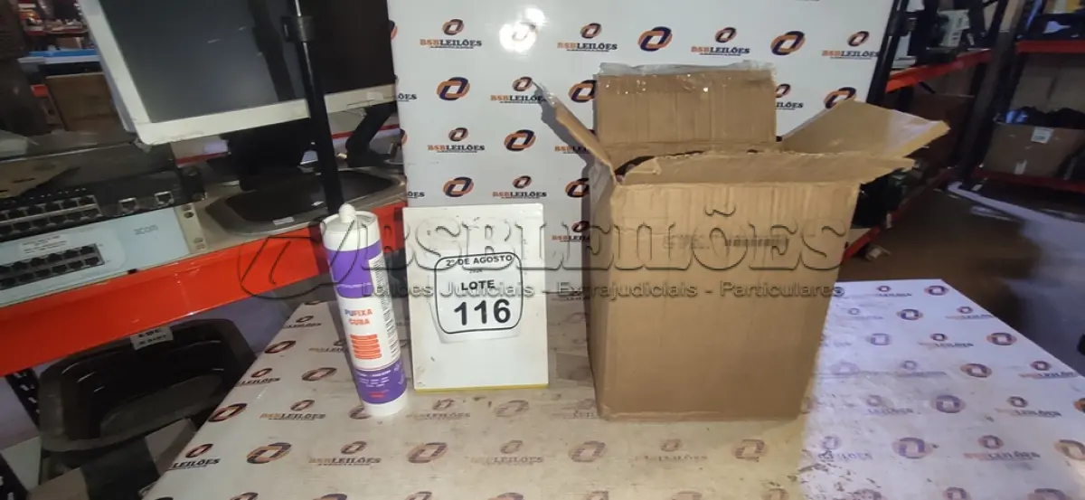 LOTE 116 - 12 UNIDADES DE SELANTE PU FIXA CUBA 400G MARCA MONUMENTAL. (NO ESTADO) ATENÇÃO! FAZER A VISITAÇÃO ANTES DE ARREMATAR, NÃO SABEMOS SE FUNCIONA, LEILÃO NÃO TEM GARANTIA E NEM DEVOLUÇÃO, SUJEITO A POSSÍVEIS AVARIAS VISÍVEIS/OCULTAS E/OU AUSÊNCIA DE COMPONENTES.