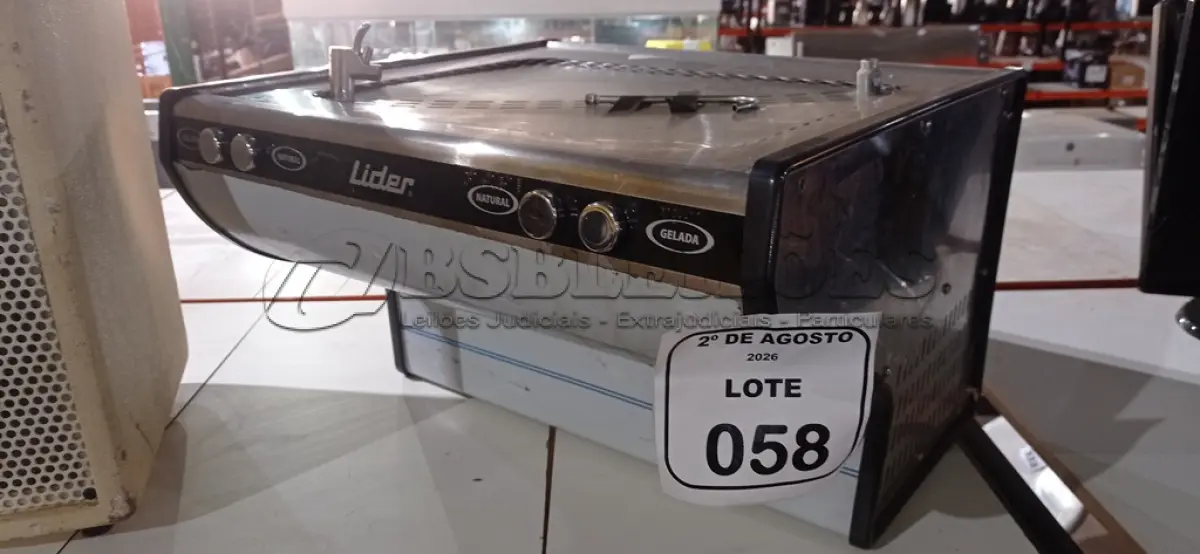 LOTE 058 - 01 BEBEDOURO DE PAREDE MARCA LÍDER. (NO ESTADO) ATENÇÃO! FAZER A VISITAÇÃO ANTES DE ARREMATAR, NÃO SABEMOS SE FUNCIONA, LEILÃO NÃO TEM GARANTIA E NEM DEVOLUÇÃO, SUJEITO A POSSÍVEIS AVARIAS VISÍVEIS/OCULTAS E/OU AUSÊNCIA DE COMPONENTES.