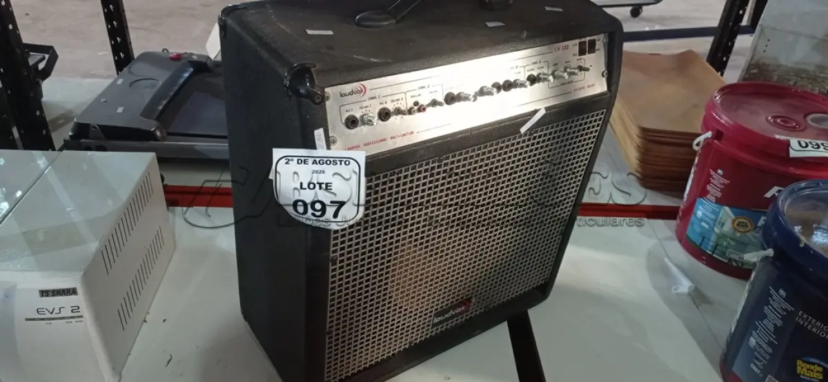LOTE 097 - 01 CAIXA DE SOM AMPLIFICADORA MODELO ML 500 MARCA LOUDVOX. (NO ESTADO) ATENÇÃO! FAZER A VISITAÇÃO ANTES DE ARREMATAR, NÃO SABEMOS SE FUNCIONA, LEILÃO NÃO TEM GARANTIA E NEM DEVOLUÇÃO, SUJEITO A POSSÍVEIS AVARIAS VISÍVEIS/OCULTAS E/OU AUSÊNCIA DE COMPONENTES.