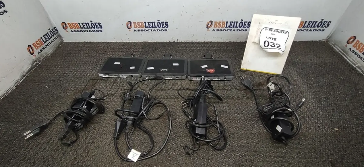 LOTE 032 - 03 MINIS COMPUTADORES TERMINAIS MARCA WYSE. (NO ESTADO) ATENÇÃO! FAZER A VISITAÇÃO ANTES DE ARREMATAR, NÃO SABEMOS SE FUNCIONA, LEILÃO NÃO TEM GARANTIA E NEM DEVOLUÇÃO, SUJEITO A POSSÍVEIS AVARIAS VISÍVEIS/OCULTAS E/OU AUSÊNCIA DE COMPONENTES.